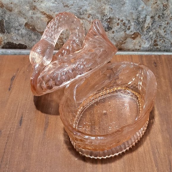 VTG Pink Glass Nesting Swan Covered Trinket Oval Candy Dish Peach Translucent - Picture 5 of 15